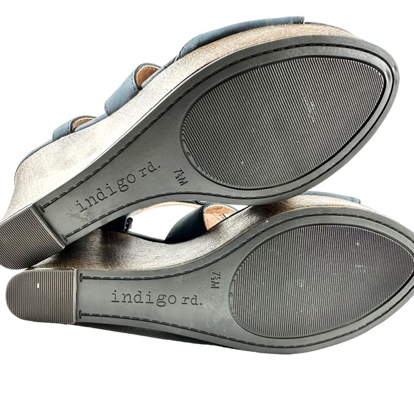 | Indigo Rd | Blue Brown Criss Cross Open Toe Wedge Sandal - 7.5 - Picture 9 of 11